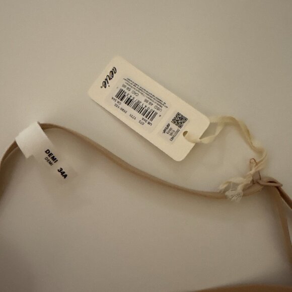 SMOOTHEZ Demi Lightly Lined Bra - Picture 3 of 3